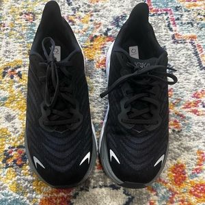 Women’s Hoka Arahi 6